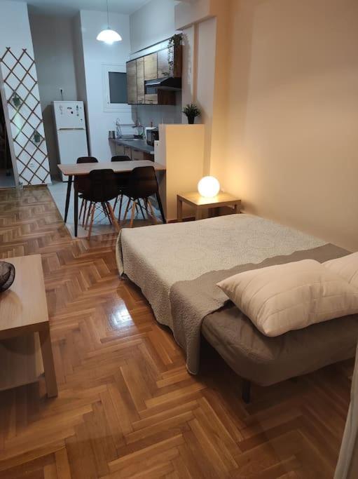Alexandra 'S Home Athènes Extérieur photo